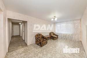 3-к квартира, вторичка, 58м2, 2/5 этаж