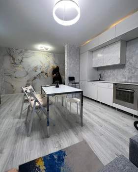 2-к квартира, вторичка, 50м2, 1/10 этаж