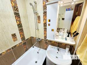 3-к квартира, вторичка, 66м2, 4/10 этаж