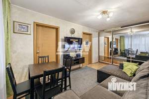 4-к квартира, вторичка, 63м2, 5/5 этаж