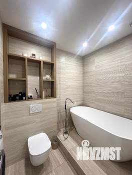 4-к квартира, вторичка, 108м2, 11/18 этаж