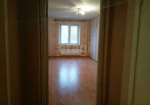 3-к квартира, вторичка, 60м2, 1/10 этаж