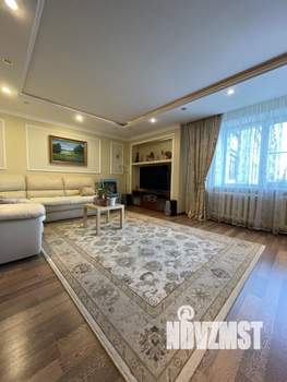 4-к квартира, вторичка, 123м2, 3/10 этаж