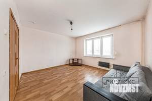 2-к квартира, вторичка, 64м2, 1/10 этаж