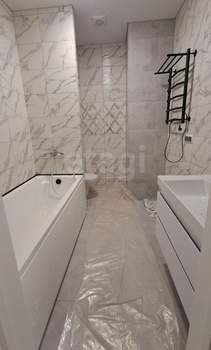 3-к квартира, вторичка, 65м2, 8/23 этаж