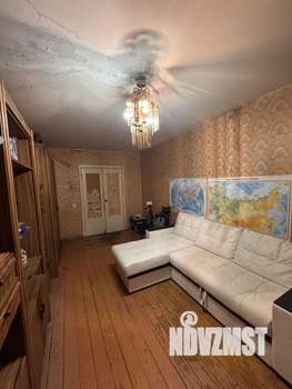 3-к квартира, вторичка, 64м2, 1/9 этаж