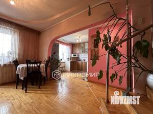 3-к квартира, вторичка, 94м2, 10/11 этаж