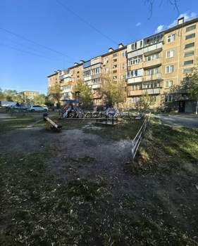 2-к квартира, вторичка, 44м2, 1/5 этаж