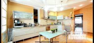 5-к квартира, вторичка, 218м2, 3/9 этаж