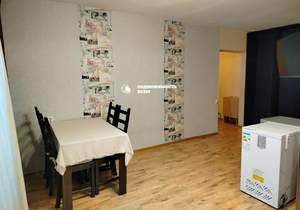 2-к квартира, вторичка, 64м2, 1/10 этаж