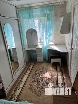 2-к квартира, вторичка, 42м2, 1/5 этаж