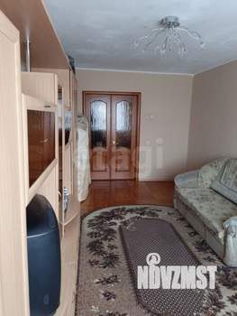 3-к квартира, вторичка, 68м2, 1/10 этаж