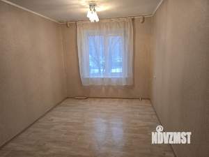 2-к квартира, вторичка, 52м2, 1/10 этаж