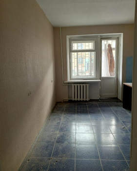 3-к квартира, вторичка, 63м2, 1/3 этаж