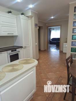 4-к квартира, вторичка, 126м2, 2/11 этаж