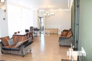 5-к квартира, вторичка, 281м2, 2/3 этаж