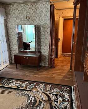 2-к квартира, вторичка, 42м2, 1/5 этаж
