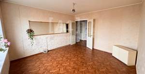 2-к квартира, вторичка, 54м2, 1/9 этаж