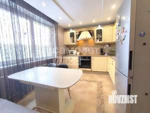 2-к квартира, вторичка, 65м2, 8/10 этаж