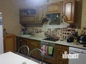 2-к квартира, вторичка, 65м2, 9/10 этаж