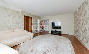 4-к квартира, вторичка, 124м2, 3/10 этаж