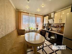 3-к квартира, вторичка, 76м2, 8/9 этаж