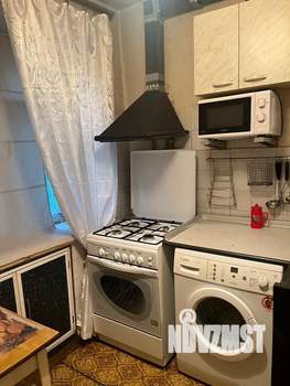 3-к квартира, вторичка, 58м2, 2/5 этаж