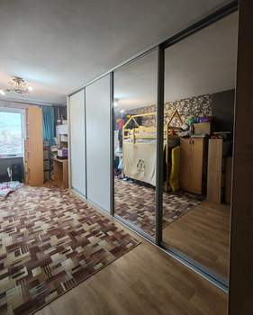 3-к квартира, вторичка, 65м2, 9/10 этаж