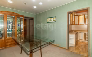 4-к квартира, вторичка, 113м2, 4/10 этаж