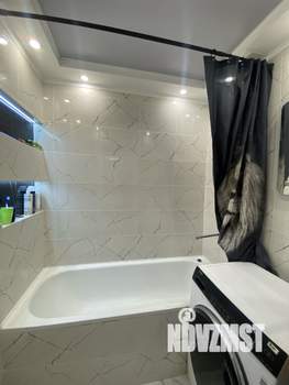 2-к квартира, вторичка, 54м2, 1/10 этаж