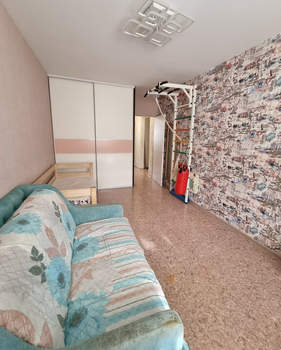 2-к квартира, вторичка, 57м2, 3/10 этаж