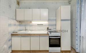 2-к квартира, вторичка, 50м2, 1/10 этаж