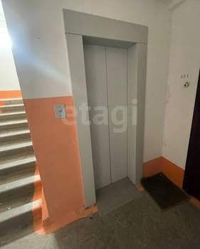 1-к квартира, вторичка, 40м2, 8/9 этаж