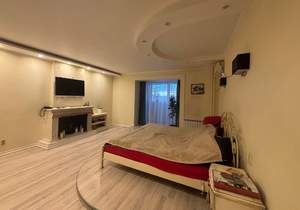 5-к квартира, вторичка, 207м2, 3/9 этаж