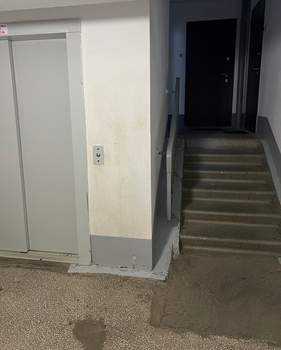 1-к квартира, вторичка, 37м2, 1/10 этаж
