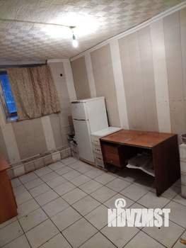2-к квартира, вторичка, 49м2, 1/4 этаж