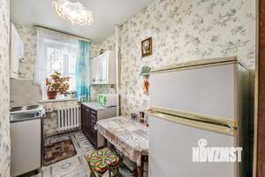 3-к квартира, вторичка, 56м2, 2/2 этаж