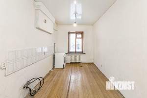 3-к квартира, вторичка, 98м2, 1/2 этаж