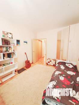 3-к квартира, вторичка, 82м2, 8/10 этаж