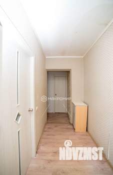 1-к квартира, вторичка, 40м2, 1/10 этаж