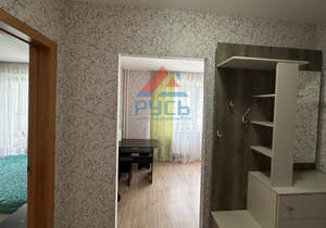 2-к квартира, вторичка, 63м2, 1/10 этаж