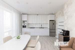 3-к квартира, вторичка, 70м2, 22/25 этаж