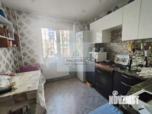 3-к квартира, вторичка, 68м2, 1/9 этаж