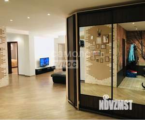 4-к квартира, вторичка, 128м2, 4/17 этаж