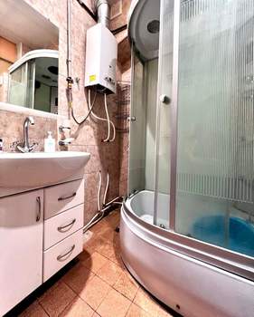 2-к квартира, вторичка, 65м2, 2/3 этаж