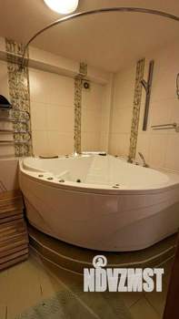 2-к квартира, вторичка, 140м2, 13/16 этаж