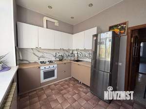 2-к квартира, вторичка, 67м2, 4/4 этаж