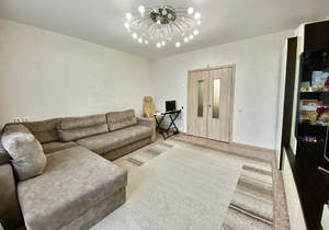 2-к квартира, вторичка, 57м2, 3/10 этаж