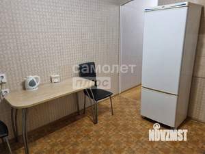 2-к квартира, вторичка, 53м2, 1/10 этаж