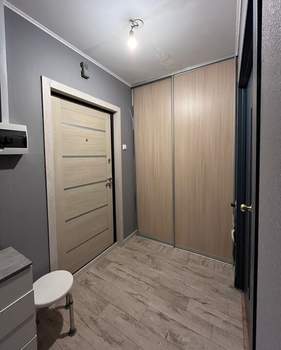 1-к квартира, вторичка, 40м2, 1/10 этаж